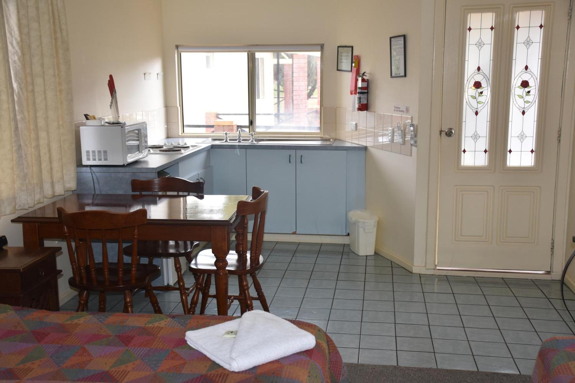 Mount Barker Valley Views Motel & Chalets, Western Australia Rom bilde