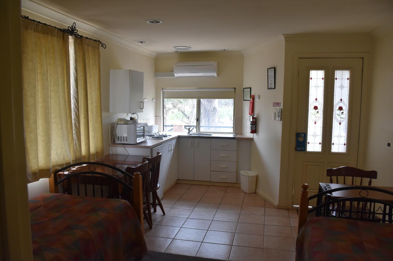 Mount Barker Valley Views Motel & Chalets, Western Australia Eksteriør bilde